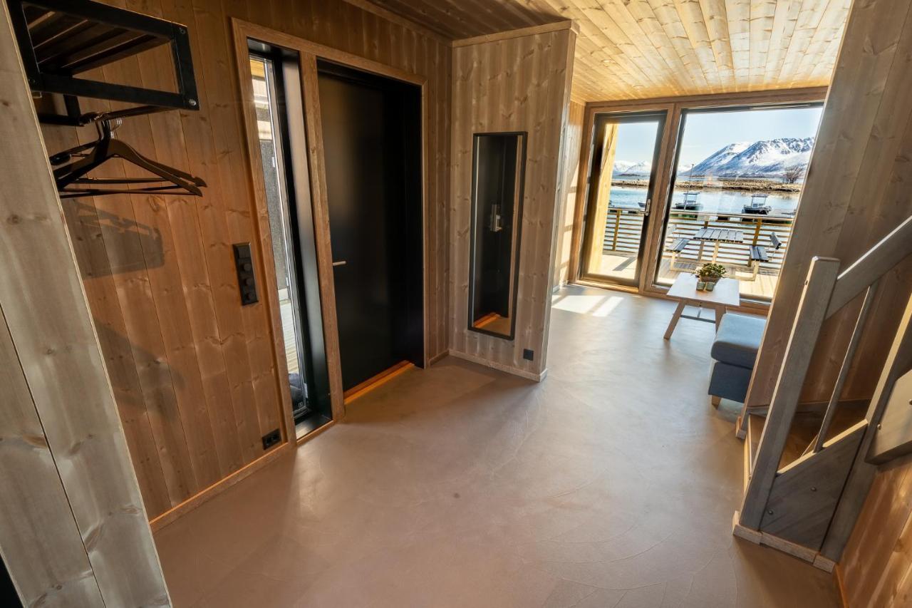 Risoyhamn Sjohus As Apartment Exterior foto